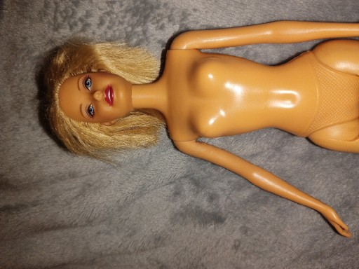 Zdjęcie oferty: My scene ciało Mattel Barbie Vintage 