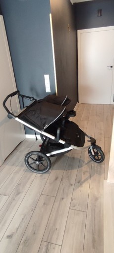 Zdjęcie oferty: Wózek dziecięcy do biegania Thule Urban Glide 2 