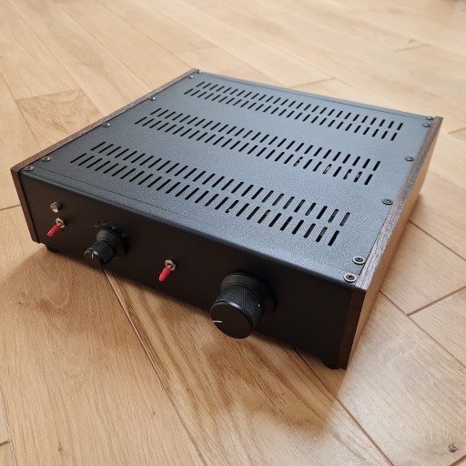 Zdjęcie oferty: Liniowy preamp lampowy o regulowanym wzmocnieniu