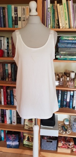 Zdjęcie oferty: Megi Collection S/M top biały