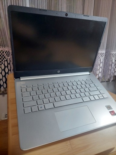 Zdjęcie oferty: Laptop HP 14 cal