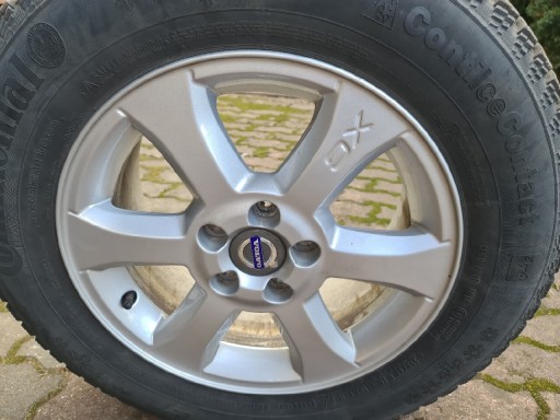 Zdjęcie oferty: Volvo 215/65 R16 XC orginalne felgi i opony zimowe