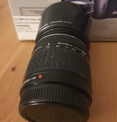 Zdjęcie oferty: Obiektyw Olympus Zuiko 40-150 mm f/4-5.6 + osłona