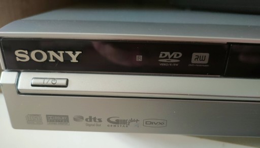 Zdjęcie oferty: Nagrywarka DVD Sony RDR-HX750 HDMI Usb