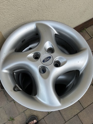 Zdjęcie oferty: Alufelga Ford 16 cali 4x108