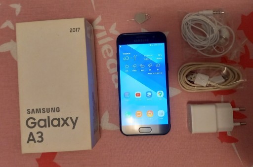 Zdjęcie oferty: Samsung A3 2017 Galaxy czarny