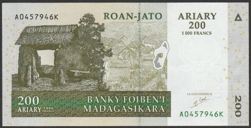 Zdjęcie oferty: Madagaskar 200 ariary / 1000 frank 2004 - stan UNC