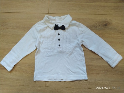 Zdjęcie oferty: Elegancka bluzka chłopięca z muszką r.80/86