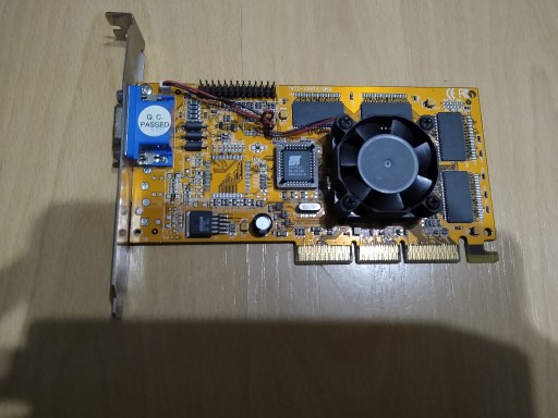 Zdjęcie oferty: NVIDIA RIVA TNT2-Vanta/M64 AGP  VGA, sprawna – retro PC
