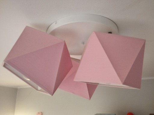 Zdjęcie oferty: Lampa różowa i obrazek do pokoju dziewczynki