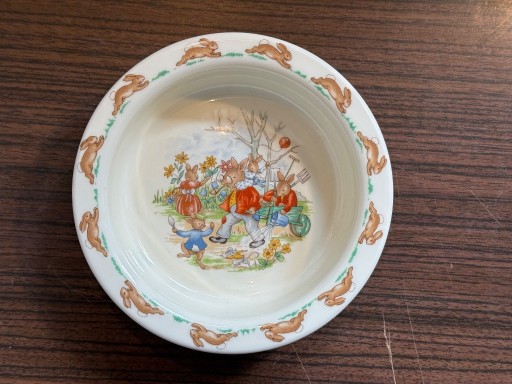 Zdjęcie oferty: BUNNYKINS Śliczna miseczka porcelanowa ROYAL DOULTON 