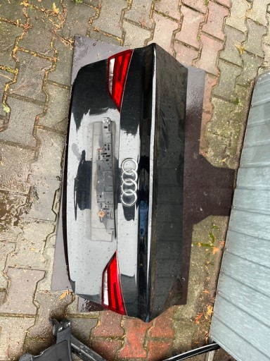 Zdjęcie oferty: Klapa tył a3 8v5 sedan w kolor Lz9y 