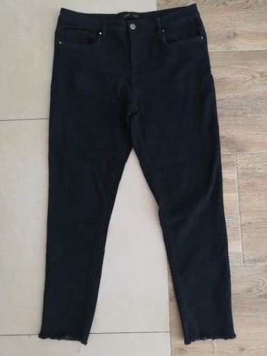 Zdjęcie oferty: Czarne jeansy, bawełna+elastan 16/42