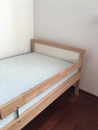 Zdjęcie oferty: Łóżko IKEA 160x70 cm + materac