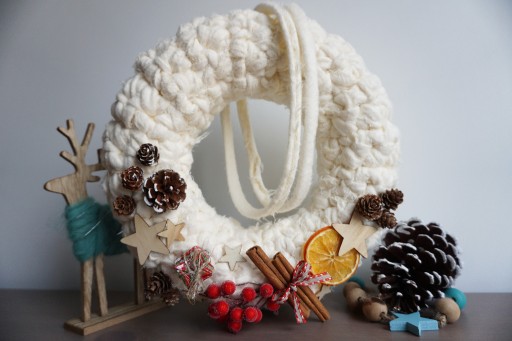 Zdjęcie oferty: Wieniec świąteczny ze sznurka bawełnianego Kremowy