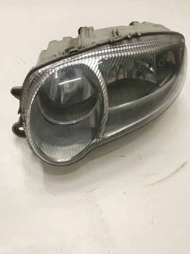 Zdjęcie oferty: Alfa 147 lampa przód lewa