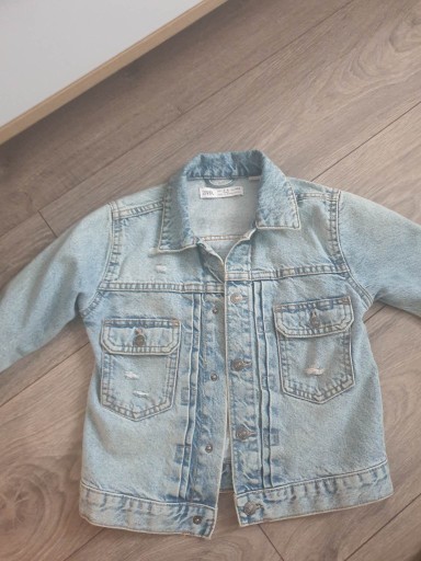 Zdjęcie oferty: Kurtka Jeansowa marki ZARA. roz. 104