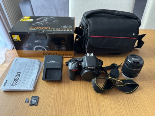 Zdjęcie oferty: Nikon D3500 zestaw z obiektywem + torba + karta