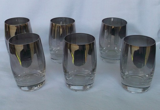 Zdjęcie oferty: szklanki srebrzone (lustrzane) do napojów PRL