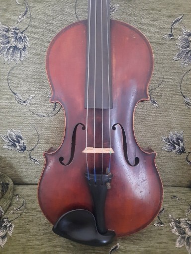 Zdjęcie oferty: Stare lutnicze skrzypce 4/4 sygn. B. Lioets 1919