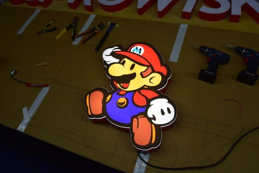 Zdjęcie oferty: LED Neon Mario, PRODUCENT, kaseton, lampka, plafon