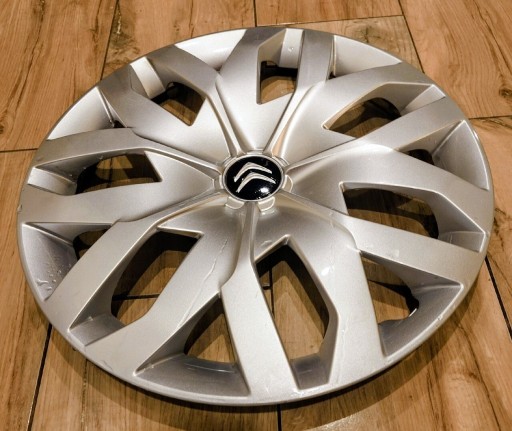 Zdjęcie oferty: ORYGINALNY KOŁPAK Citroen 15'' srebrny, stan IDEALNY!