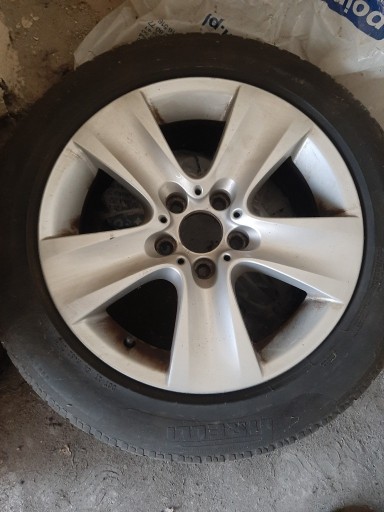 Zdjęcie oferty: Felgi BMW f10, f11 z oponami zimowymi 17" 