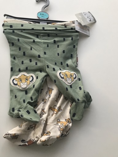 Zdjęcie oferty: Półśpiochy niemowlęce Disney 6-9 mc 74cm .Spodenki