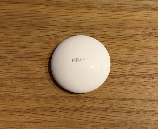 Zdjęcie oferty: Fibaro czujnik temperatury fgbrs-001