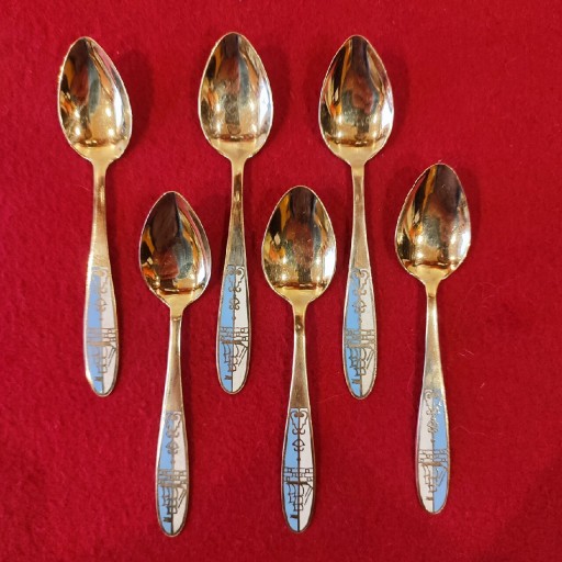 Zdjęcie oferty: Łyżeczki z żaglowcem srebro złocone emalia