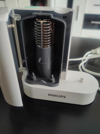 Zdjęcie oferty: Stacja dezynfekująca UV Philips HX6907/01 biała