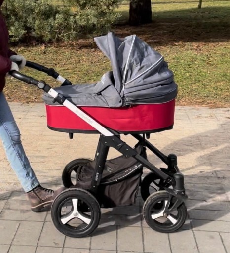 Zdjęcie oferty: Wózek Baby design Husky 3 w 1