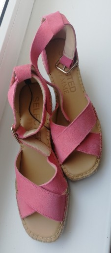 Zdjęcie oferty: Sandały na koturnie espadryle ,Selected Femme  39