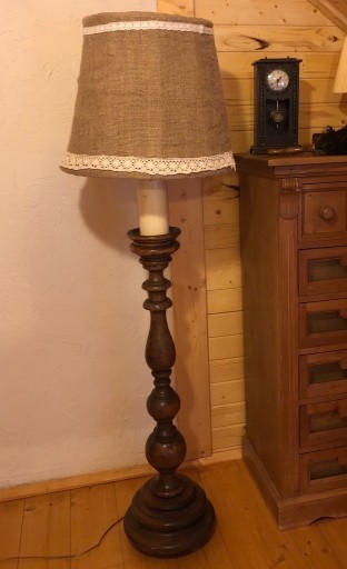 Zdjęcie oferty: Lampa stojąca RETRO