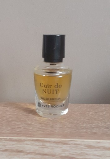 Zdjęcie oferty: Yves Rocher - woda perfumowana Cuir de Nuit 5ml.