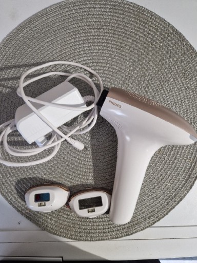 Zdjęcie oferty: Depilator laserowy philips lumea