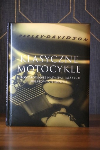 Zdjęcie oferty: Książka - "Klasyczne motocykle"