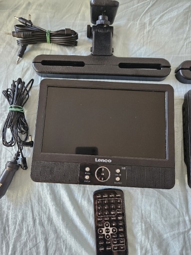 Zdjęcie oferty: Przenośny odtwarzacz dvd Lenco DVP 939 