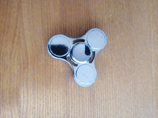 Zdjęcie oferty: Fidget spinner metalowy 