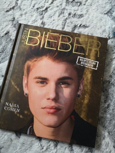 Zdjęcie oferty: Justin Bieber nieoficjalna biografia 