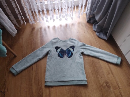 Zdjęcie oferty: H&M zielona bluza milutka ciepła motyl 152 9l bdb