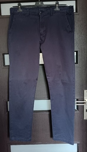 Zdjęcie oferty: Spodnie Bytom Granatowe Chinos 33/32