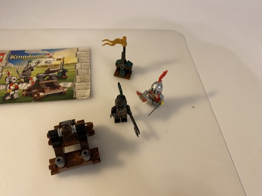 Zdjęcie oferty: LEGO Kingdoms 7950 Knight's Showdown