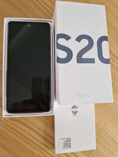 Zdjęcie oferty: Samsung Galaxy S20 FE 5G GWARANCJA!!