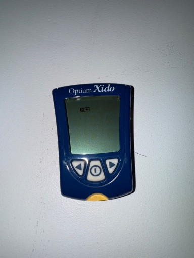 Zdjęcie oferty: Glukometr Optium Xido