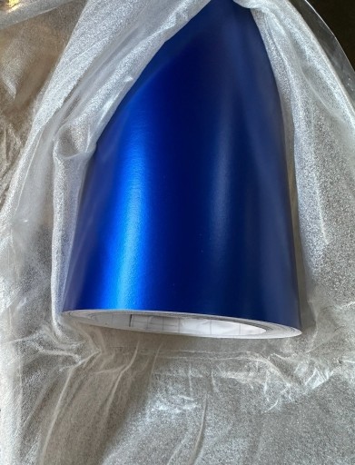 Zdjęcie oferty: Folia Niebieska satyna 1,52m x 18m rolka