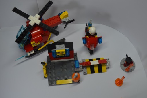 Zdjęcie oferty: Lego city helikopter + motor