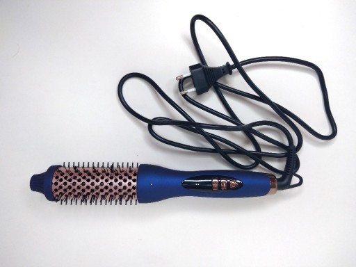 Zdjęcie oferty: WIELOFUNKCYJNA SZCZOTKA TERMICZNA 3W1-NOWA!!