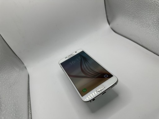 Zdjęcie oferty: Sprzedam Samsung s6 SM-G920F biały zadbany 3131