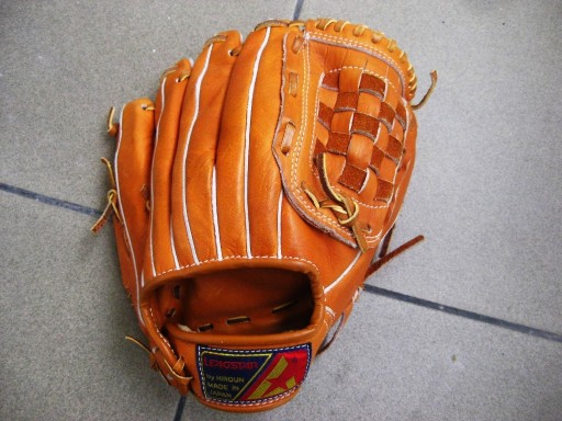 Zdjęcie oferty: RĘKAWICA BASEBALLOWA LEAGSTAR JAPAN-SKÓRA